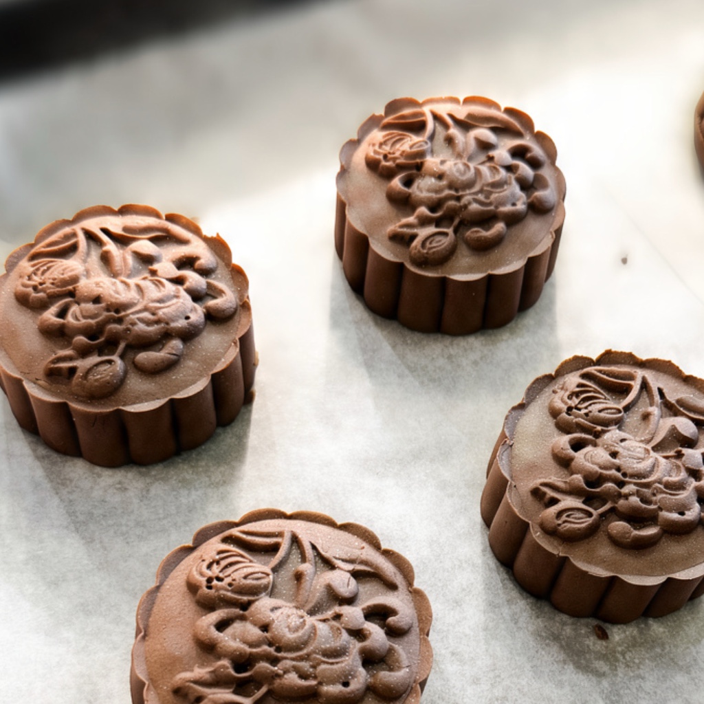 ‘Dubai Choc’ Kunafa Pistachio Chocolate Mooncake (with or without QQ mochi)